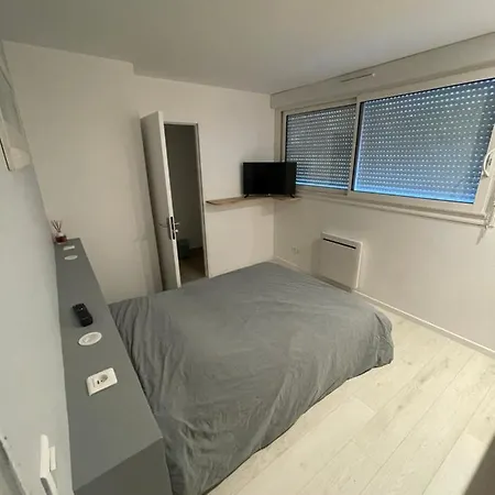 Etage Fonctionnelle Et Independante Saucats